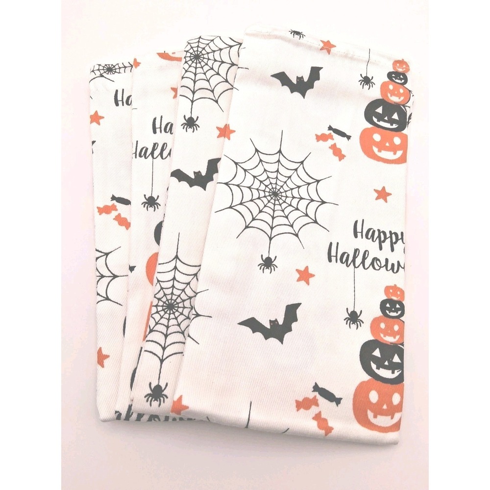 (4) NEW Utopia Kitchen Halloween White Cloth Napkins w/Festive Designs 18x18
